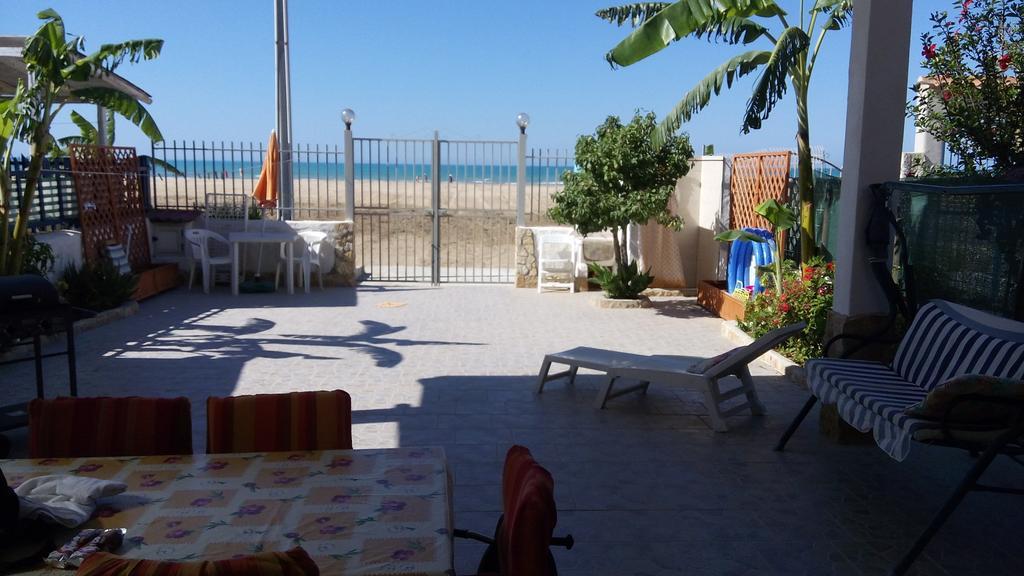 Villa Marinella Πόρτο Εμπέντοκλε Δωμάτιο φωτογραφία